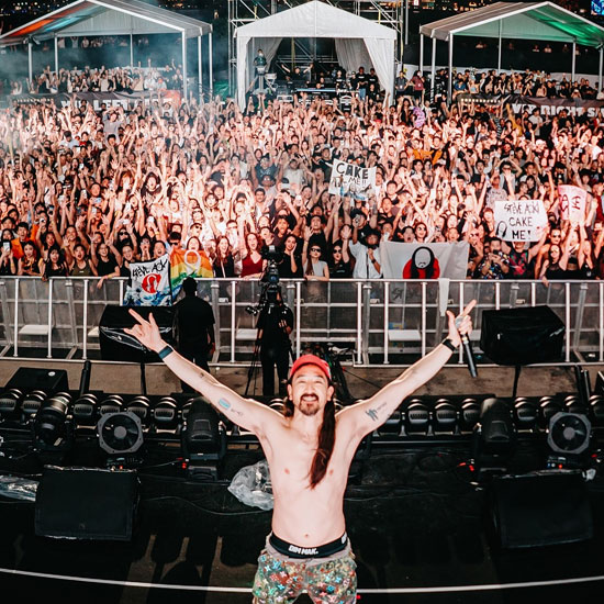 Steve Aoki