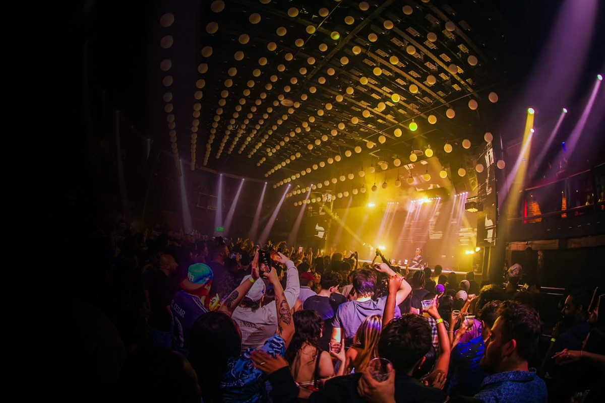 District Atlanta immersive lighting and crowd